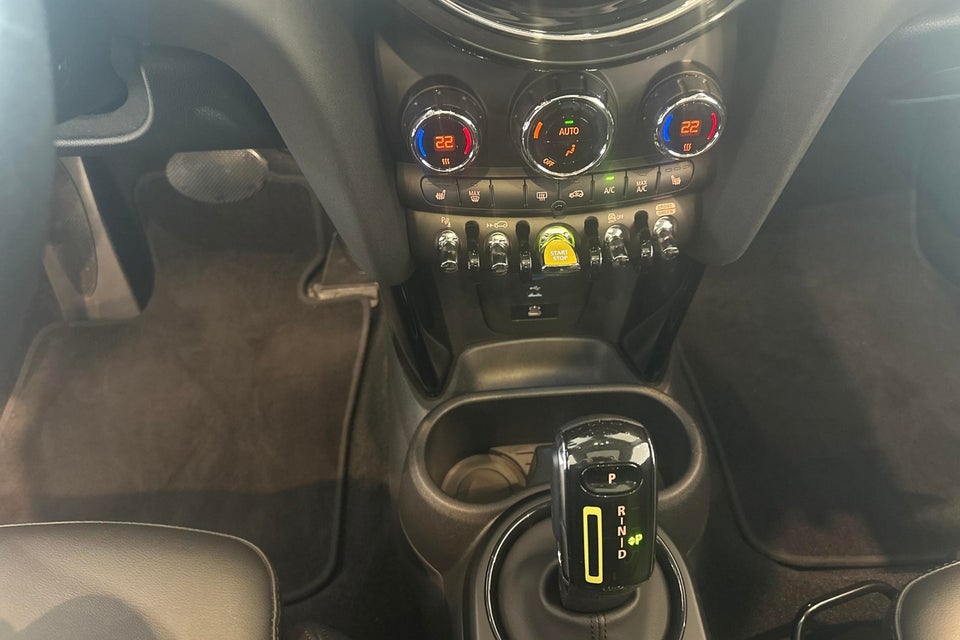 MINI Cooper SE Edition Premium Plus 3d