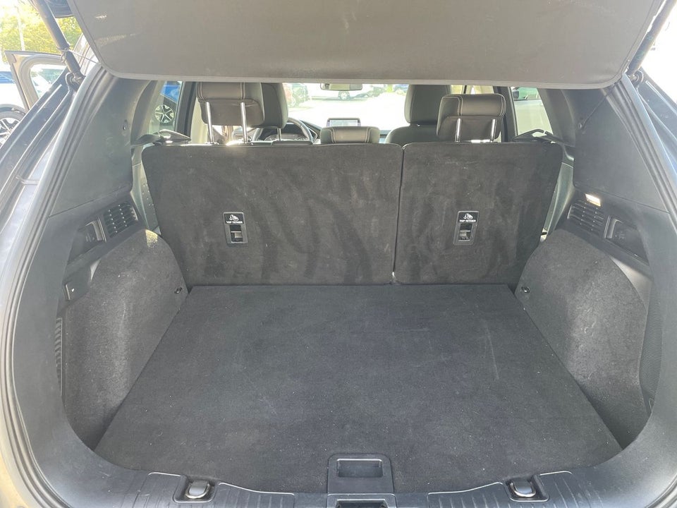 Ford Kuga 2,5 PHEV Titanium CVT 5d