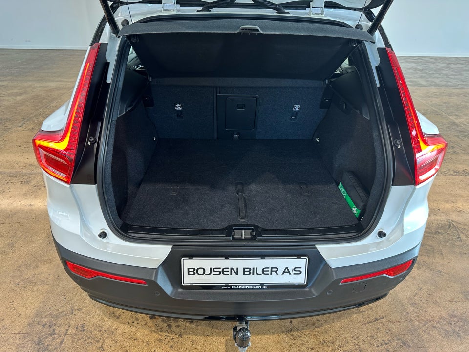 Volvo XC40 ReCharge Plus 5d