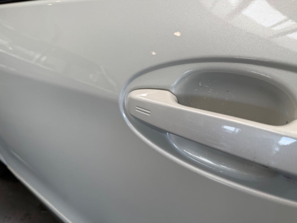 Toyota Yaris 1,5 Hybrid H3 Premium e-CVT 5d