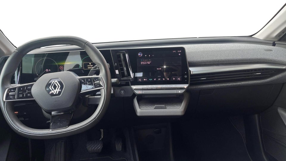 Renault Megane E-Tech 40 Equilibre 5d