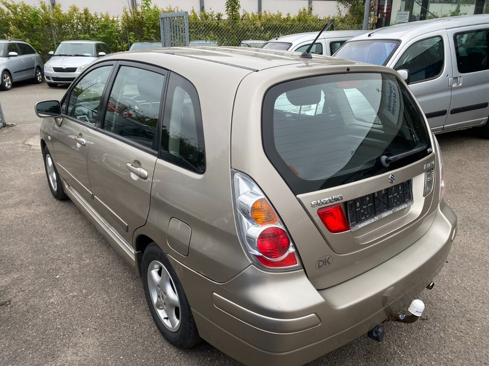 Suzuki Liana 1,6 GL aut. 5d