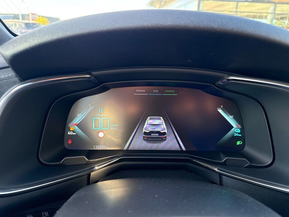 DS DS 7 CrossBack 1,6 E-Tense Performance Line Pack EAT8 5d