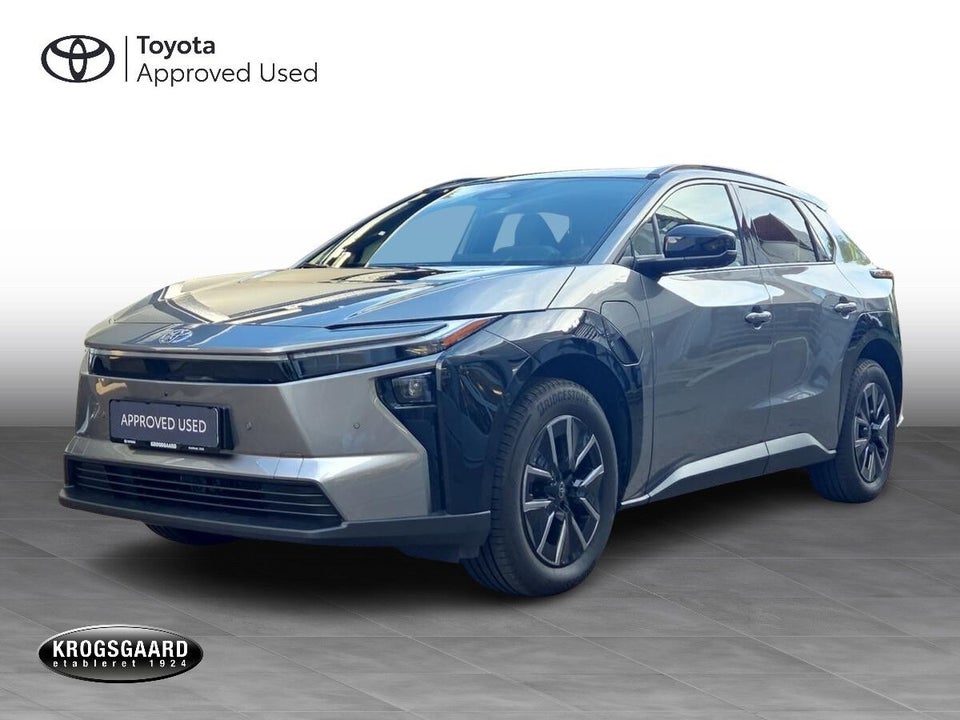 Toyota bZ4X 73 Executive AWD 5d