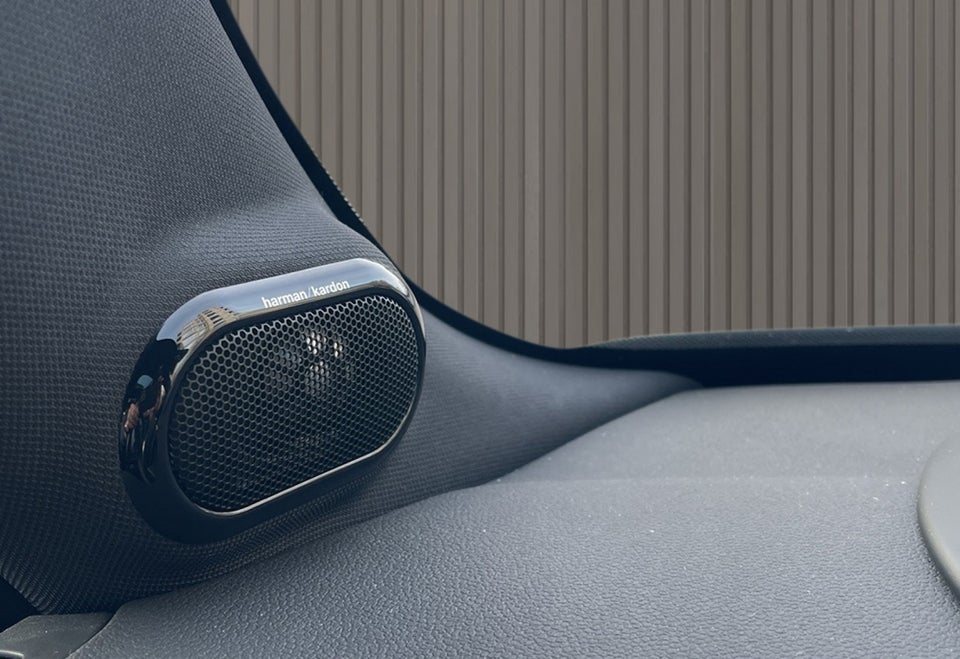 MINI Cooper SE Maximise 3d