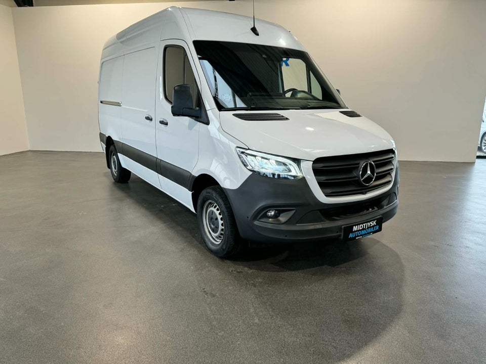 Mercedes Sprinter 317 2,0 CDi A2 Kassevogn aut. RWD