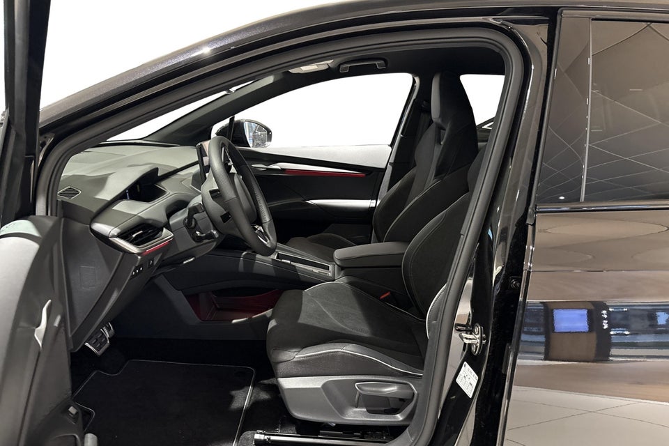 Skoda Elroq 85 iV Sportline 5d