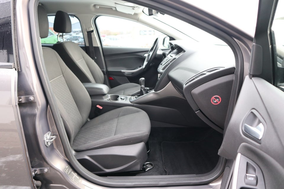 Ford Focus 1,0 SCTi 100 Edition stc. ECO 5d