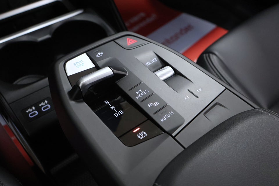 BMW iX1 xDrive30 X-Line 5d