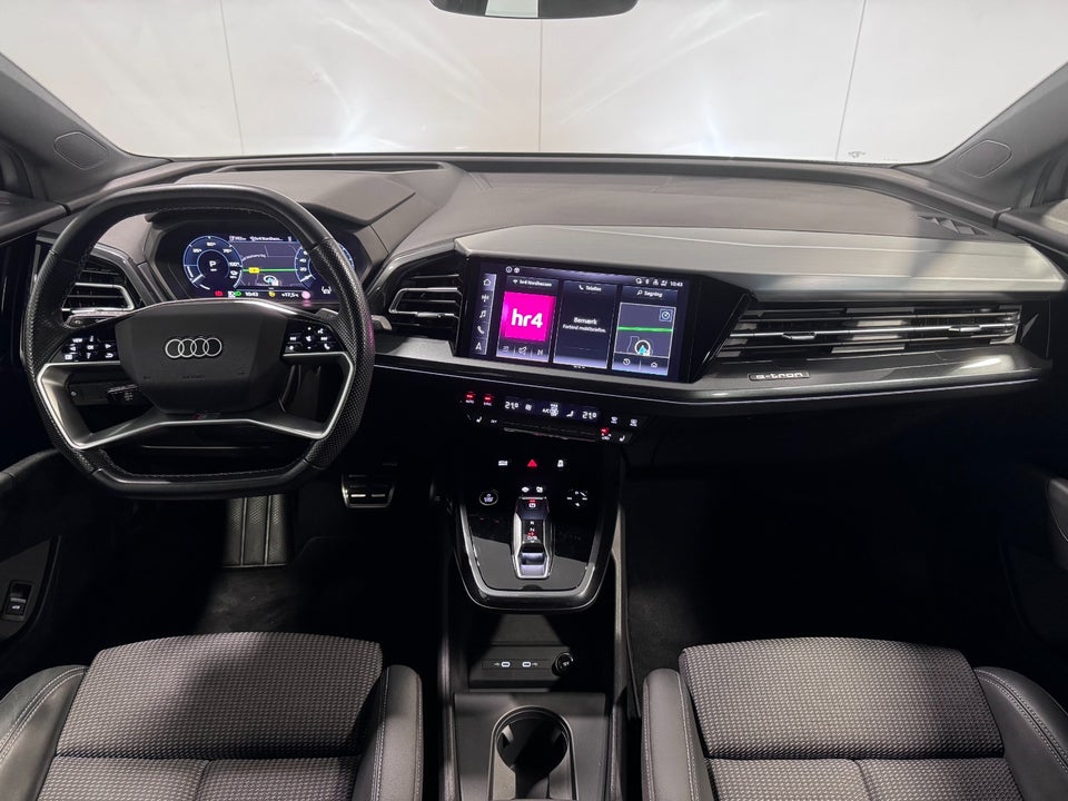 Audi Q4 e-tron 40 S-line Sportback 5d