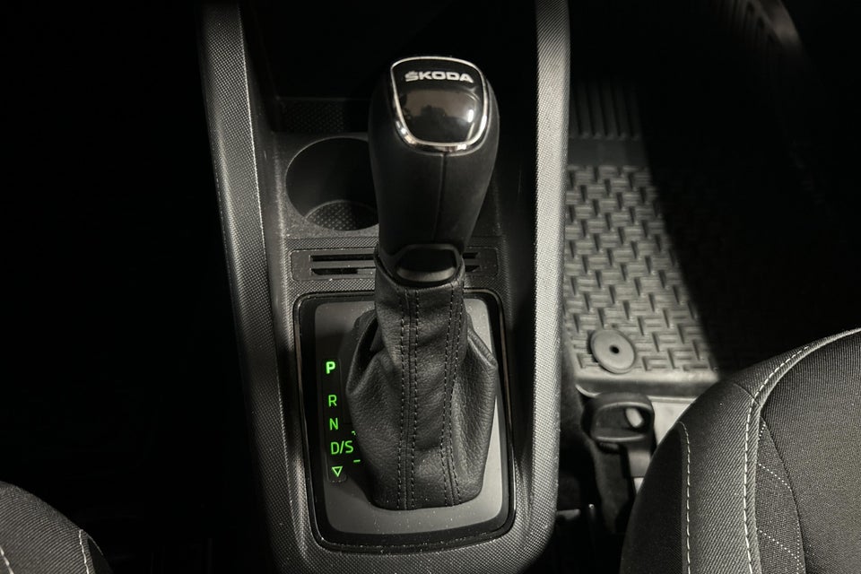 Skoda Fabia 1,0 TSi 110 Ambition Combi DSG 5d