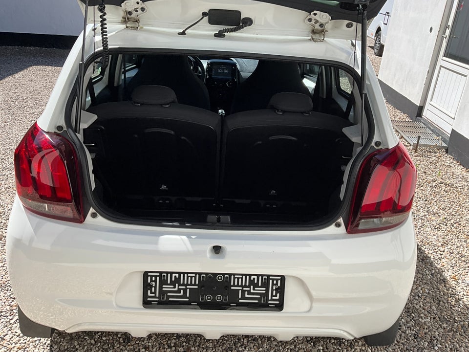 Peugeot 108 1,0 e-VTi 72 Selection Tech 5d