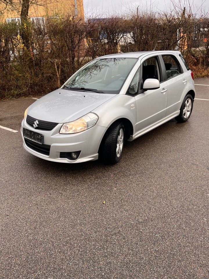 Suzuki SX4 1,6 CombiBack Style 5d