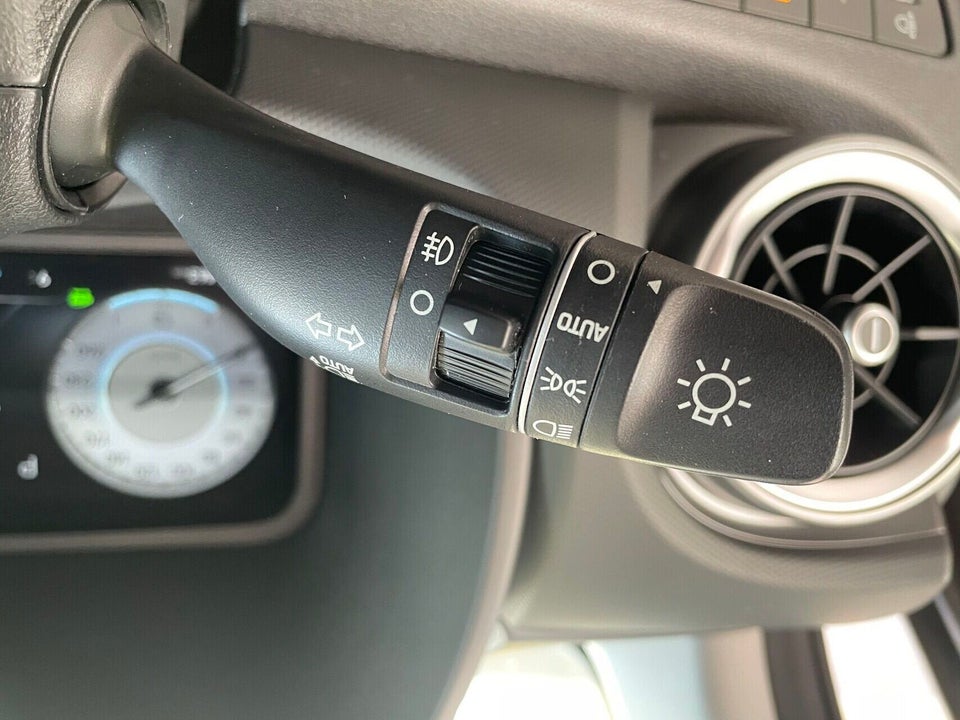 Hyundai Kona 64 EV Advanced 5d