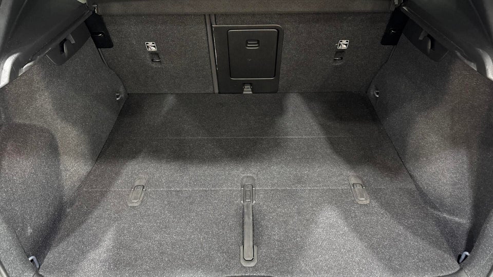 Volvo XC40 P6 ReCharge Core 5d