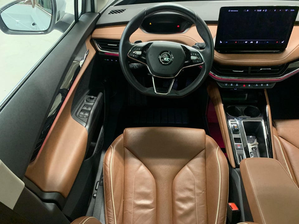 Skoda Enyaq 80 iV Suite 5d