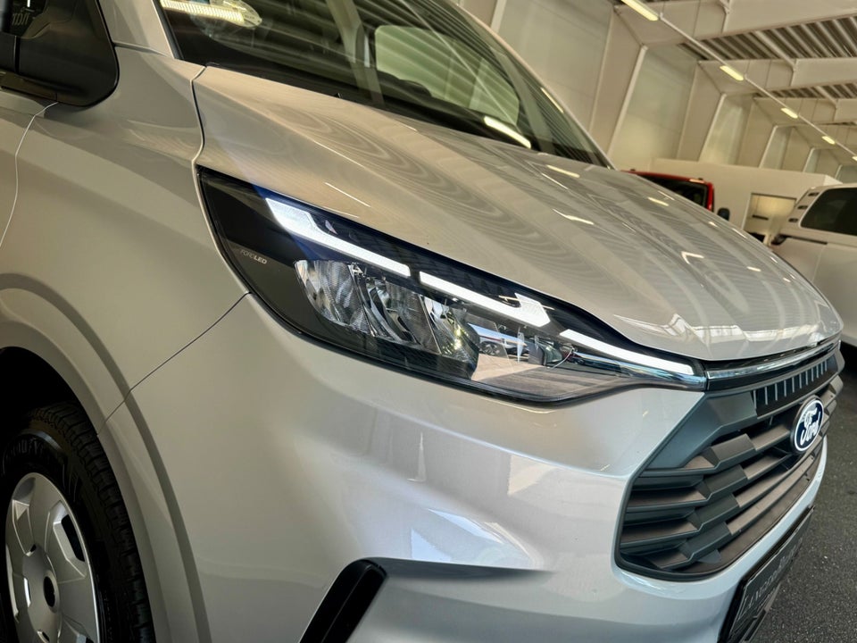 Ford Transit Custom 300 L2 2,0 EcoBlue Trend aut.