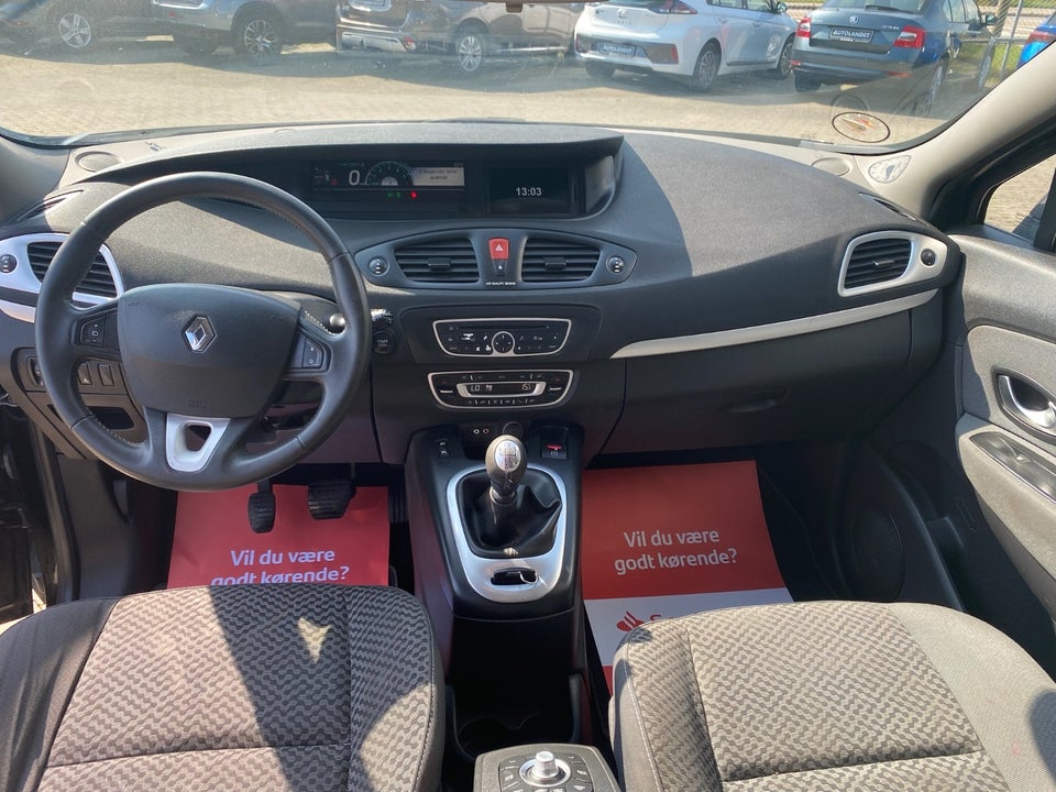 Renault Grand Scenic III 1,9 dCi 130 Expression 7prs 5d