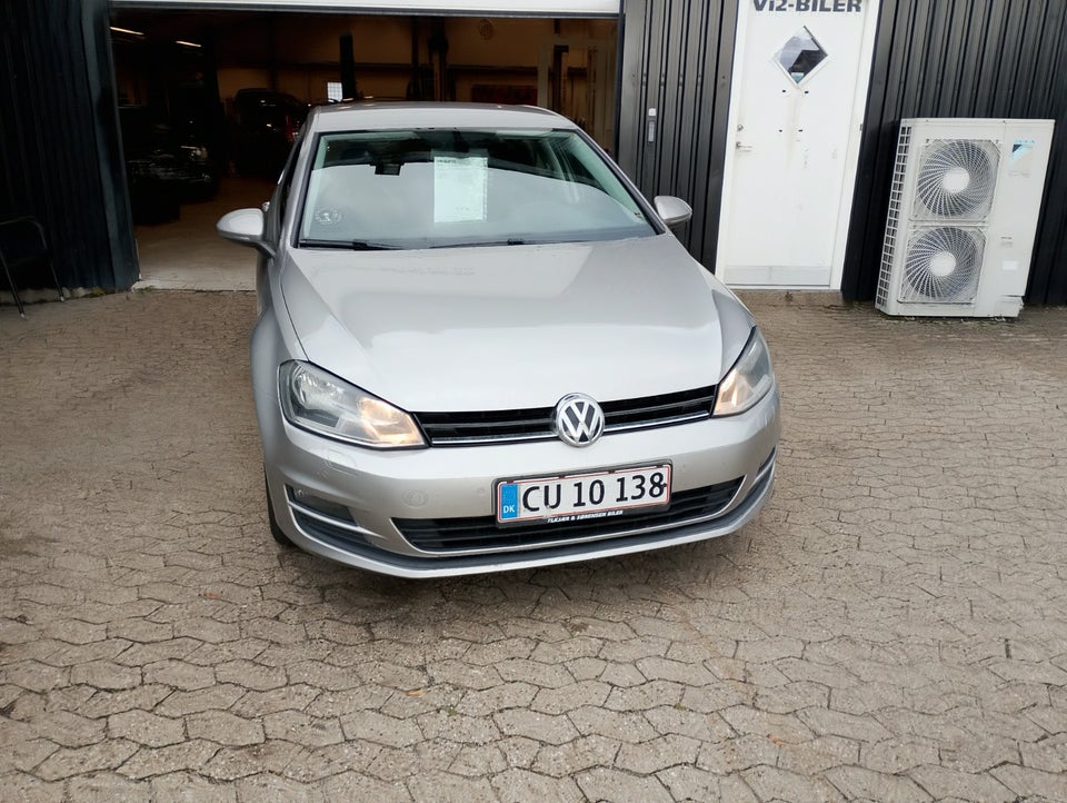 VW Golf VII 1,4 TSi 122 Comfortline BMT 5d