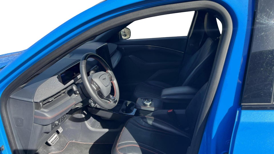 Ford Mustang Mach-E 70 Standard Range AWD 5d