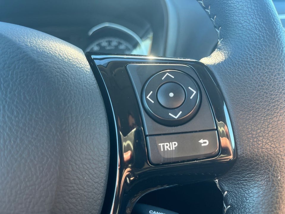 Toyota Yaris 1,5 Hybrid H2 Premium e-CVT 5d