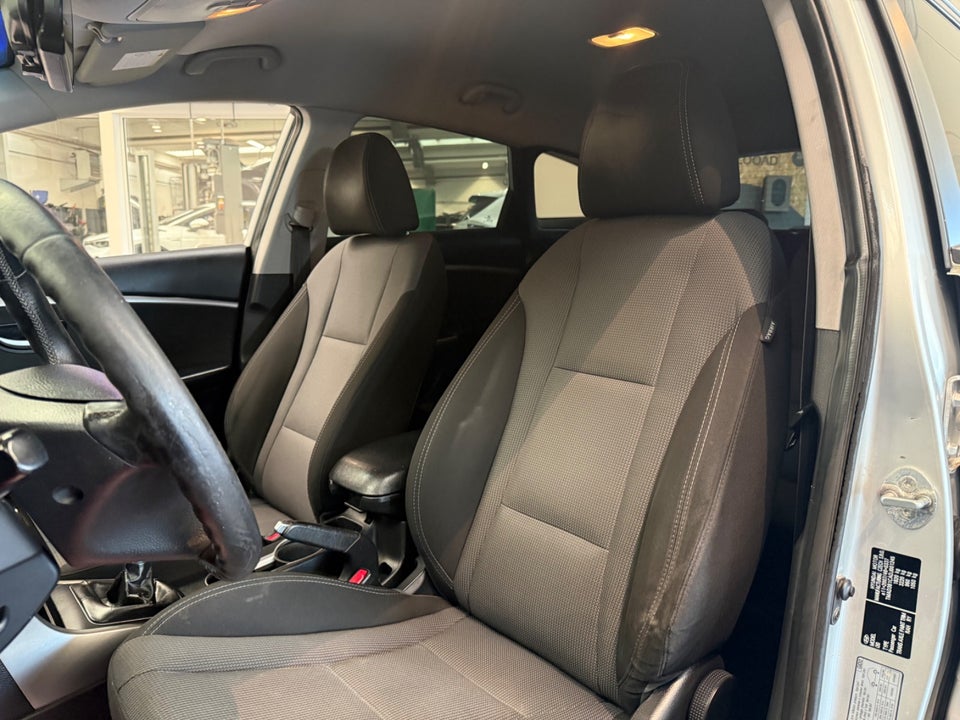 Hyundai i30 1,6 GDi Comfort Eco 5d