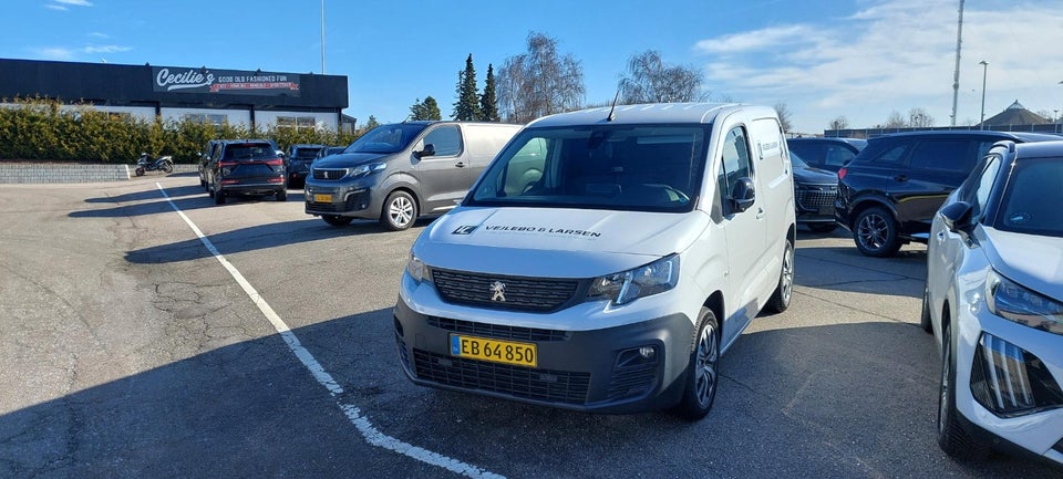 Peugeot e-Partner 50 L1V2 Ultimate Van