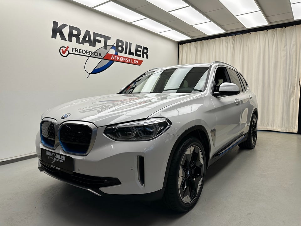 BMW iX3 Charged Impressive 5d