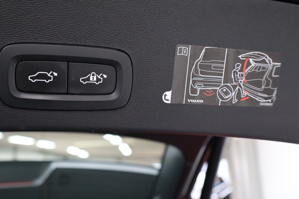 Volvo XC40 1,5 T5 ReCharge Inscription aut. 5d