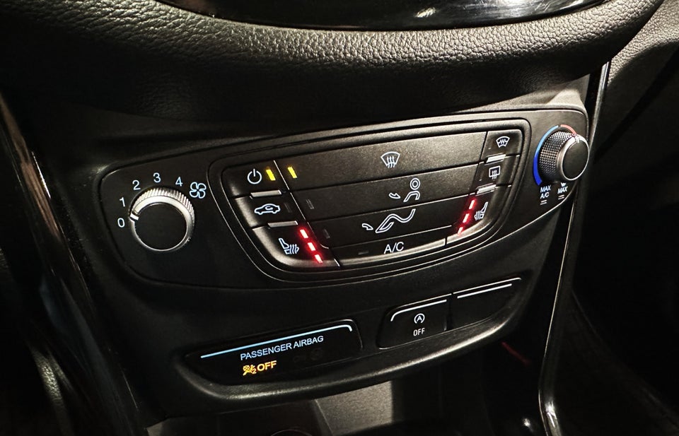 Ford B-MAX 1,0 SCTi 100 Titanium 5d