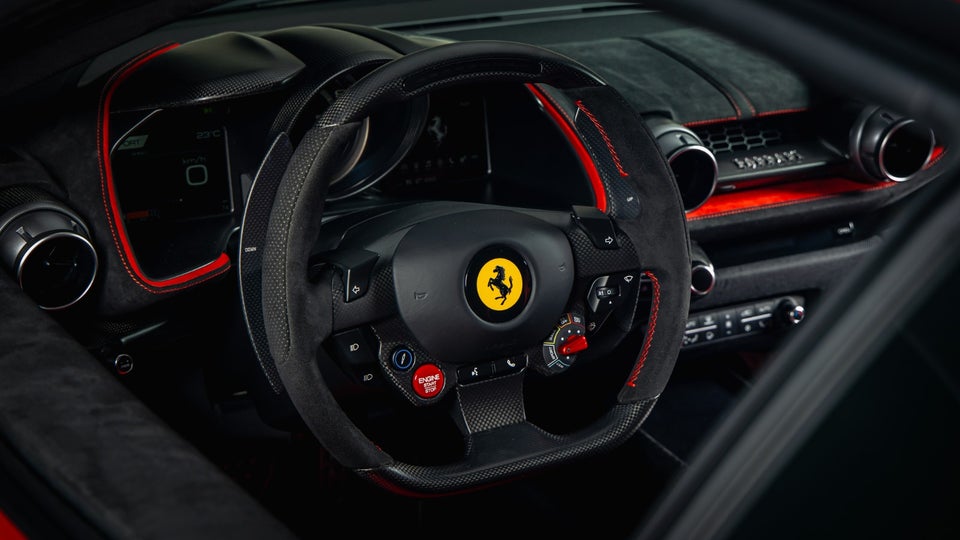 Ferrari 812 Competizione 6,5 DCT 2d