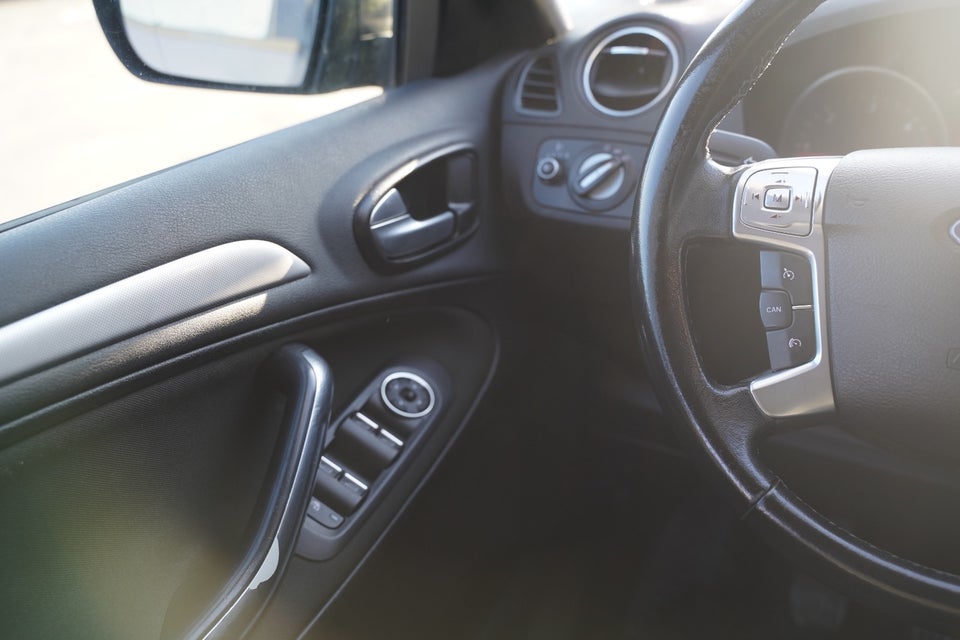 Ford S-MAX 2,0 TDCi 140 Trend 7prs 5d