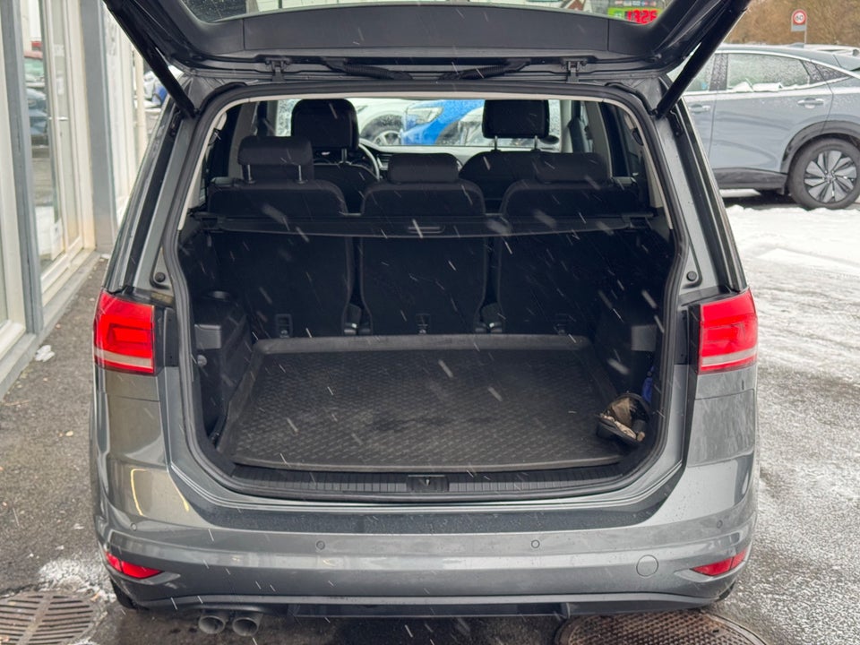 VW Touran 2,0 TDi 150 Comfortline DSG 7prs 5d