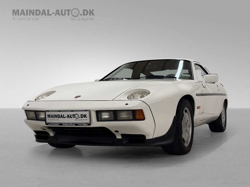 Porsche 928 4,7 S 3d