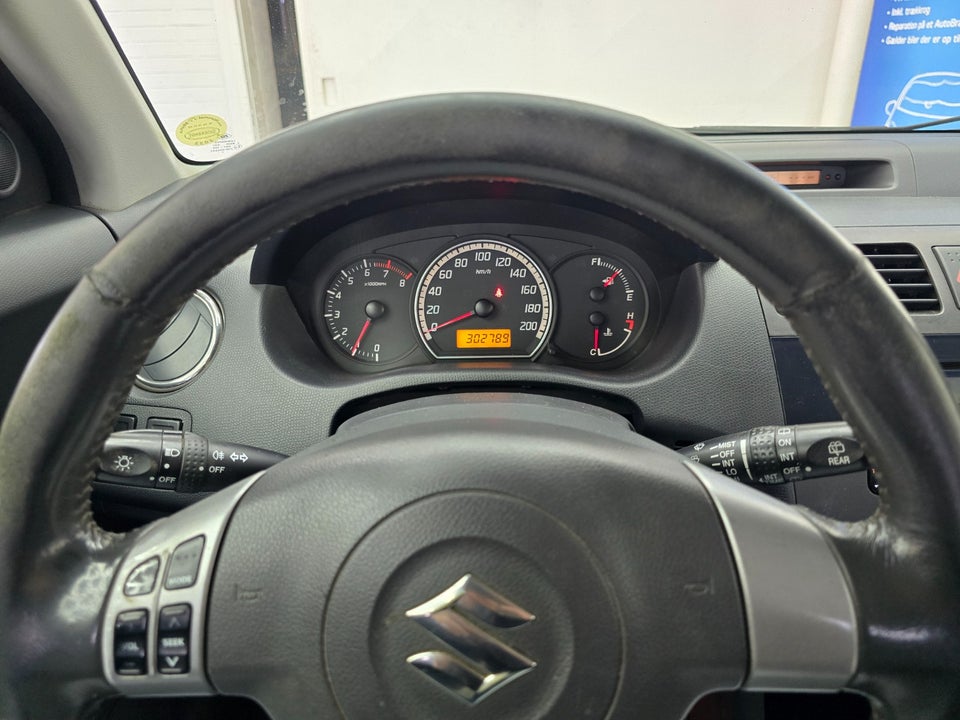 Suzuki Swift 1,3  5d