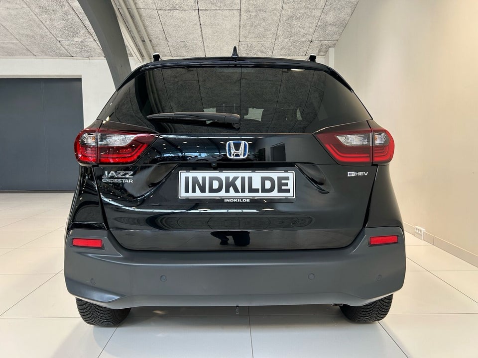 Honda Jazz 1,5 i-MMD Crosstar Executive eCVT 5d