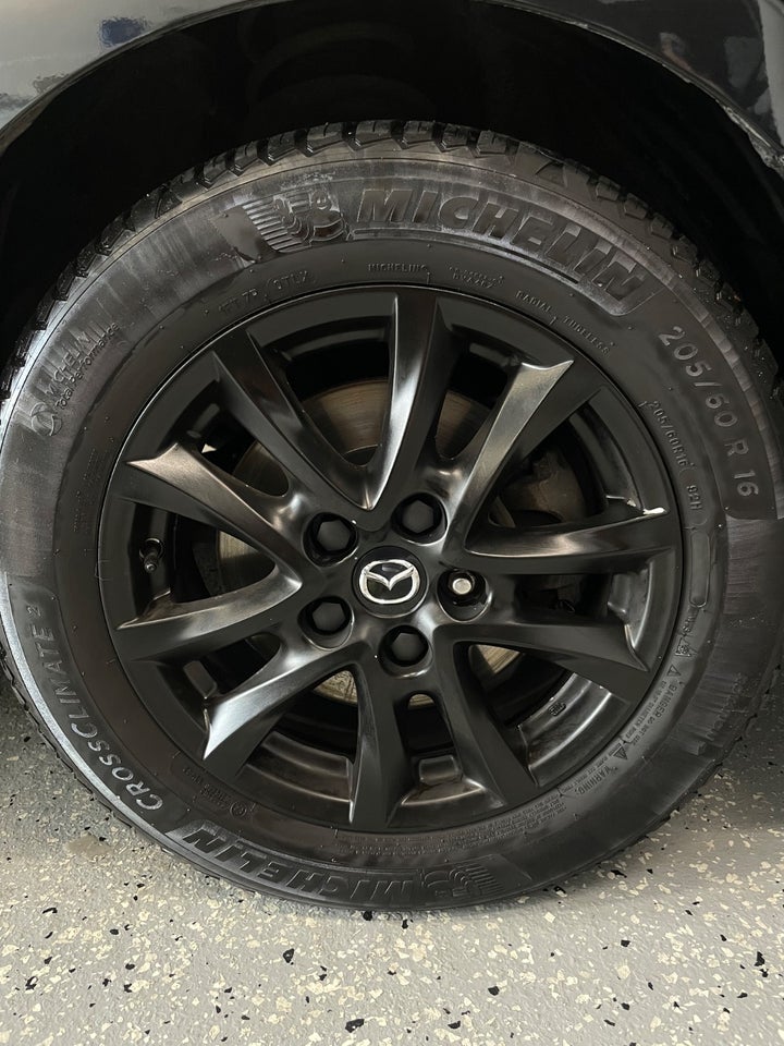 Mazda 3 2,0 SkyActiv-G 120 Vision aut. 5d