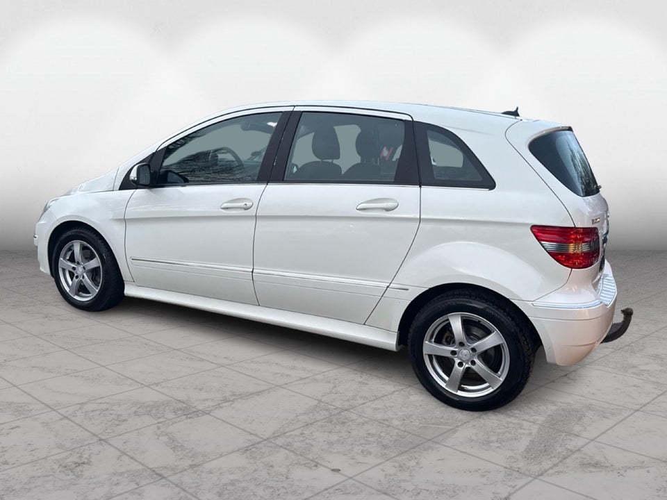 Mercedes B200 2,0 CDi 5d