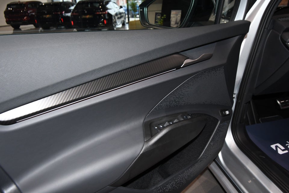 Skoda Enyaq 85 iV Sportline Advanced 5d