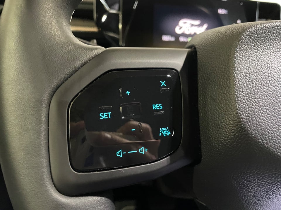 Ford Explorer 82 Select Extended Range 5d