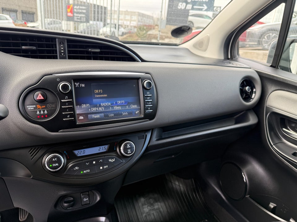 Toyota Yaris 1,5 Hybrid H2 e-CVT 5d