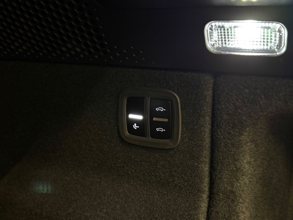 Porsche Macan 4 5d