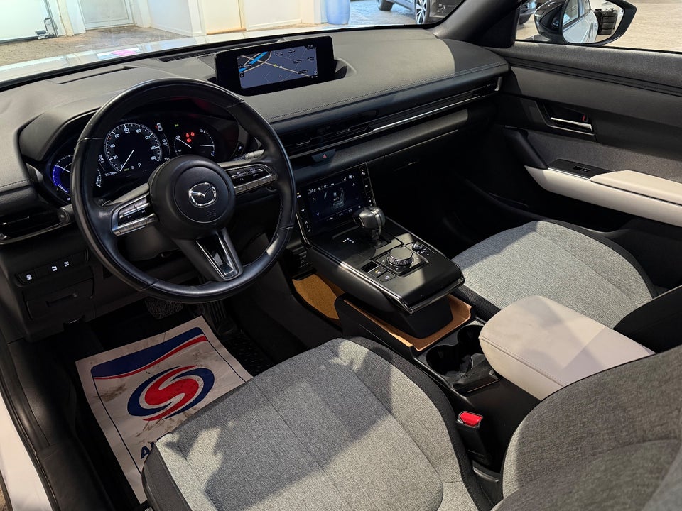 Mazda MX-30 e-SkyActiv Sky 5d