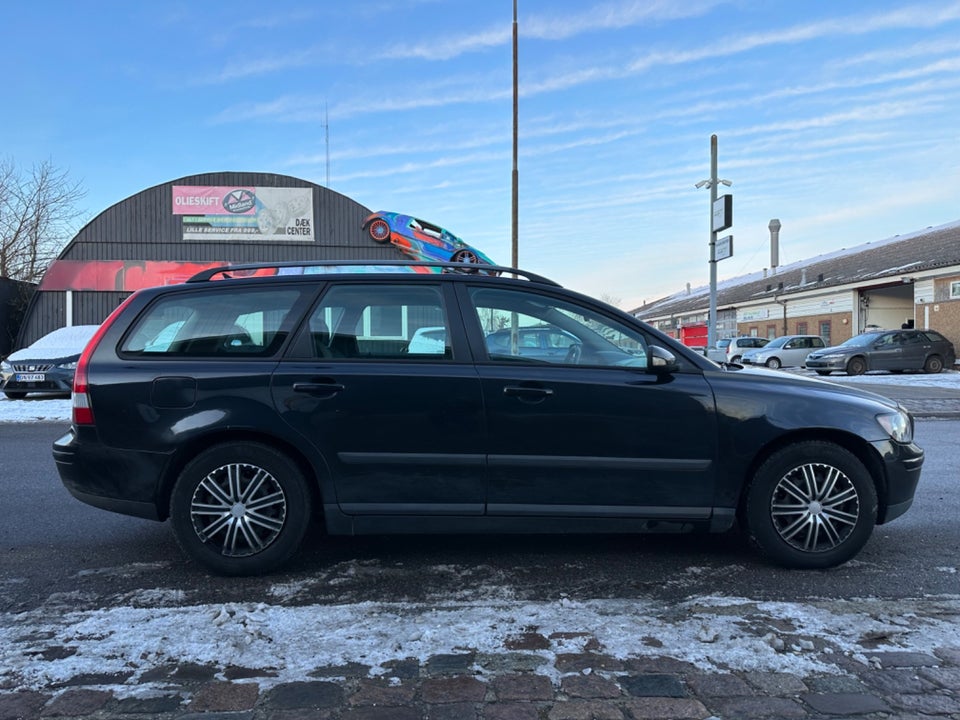 Volvo V50 1,8 Momentum 5d