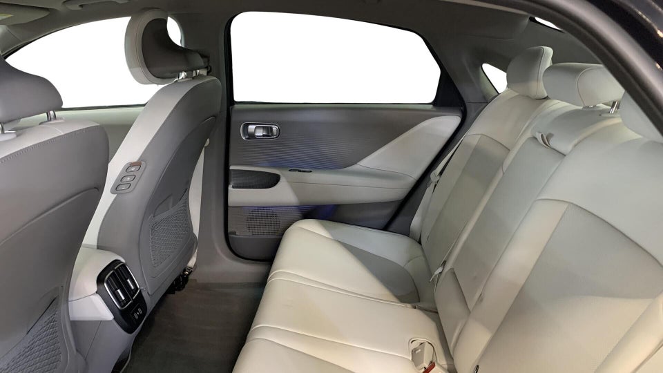 Hyundai Ioniq 6 77 Ultimate AWD 4d