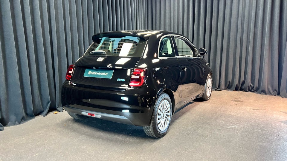 Fiat 500e 42 Icon 3d