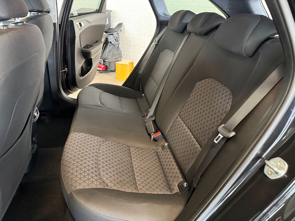 Kia Ceed 1,6 CRDi mHEV Prestige SW DCT 5d