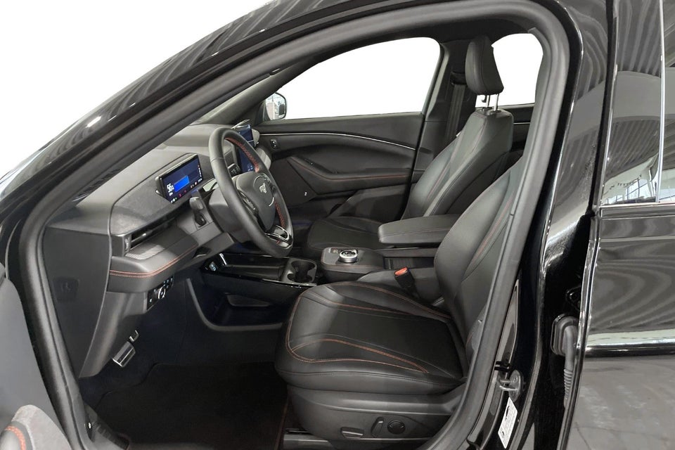 Ford Mustang Mach-E 91 Premium Extended Range AWD 5d