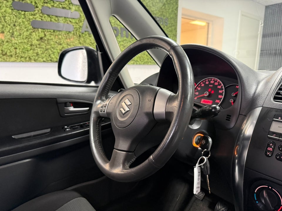 Suzuki SX4 1,6 GLS 5d