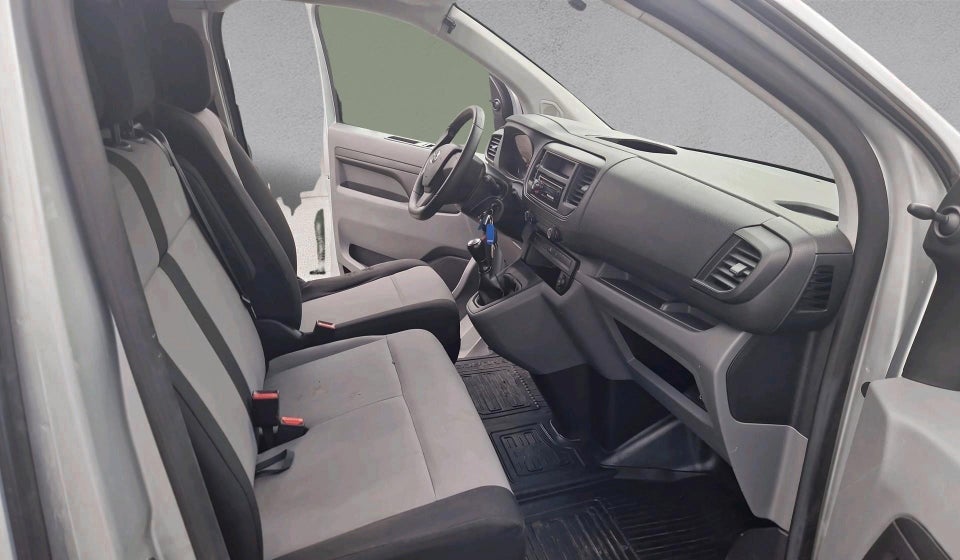 Toyota ProAce 1,6 D 115 Medium Base 5d
